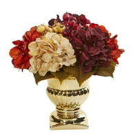 Umjetni sastav bobica hortenzije u zlatnoj vazi